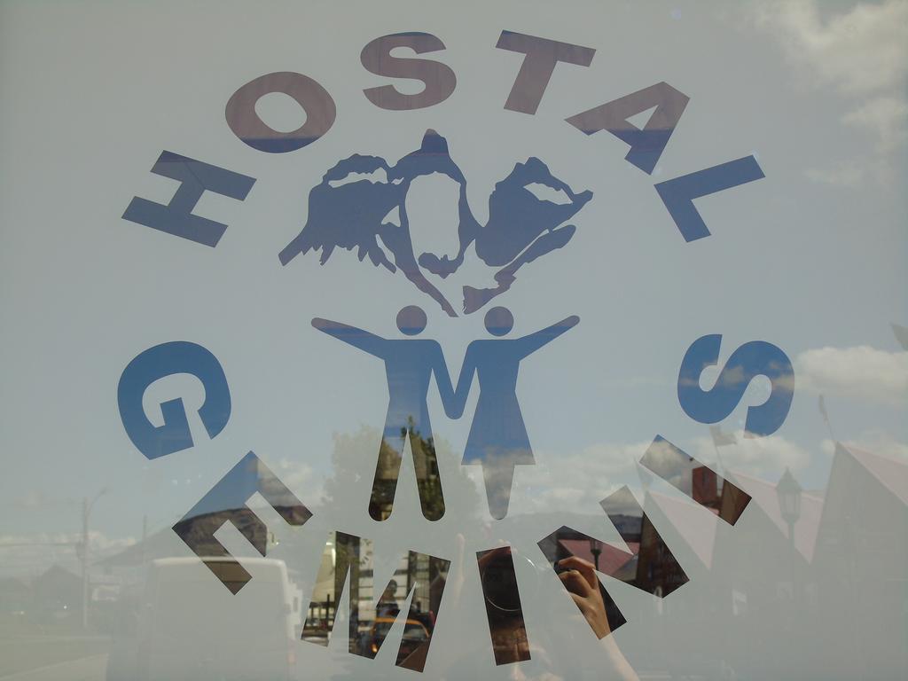 Hostal Geminis Πουέρτο Νατάλες Εξωτερικό φωτογραφία